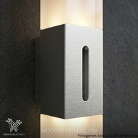 Aplique de Pared Vertical Plata | Luminaria LED Minimalista